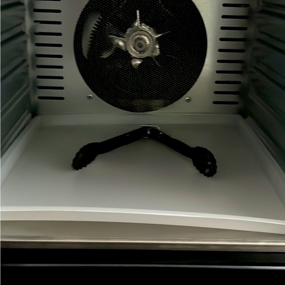 Food dehydrator new never used